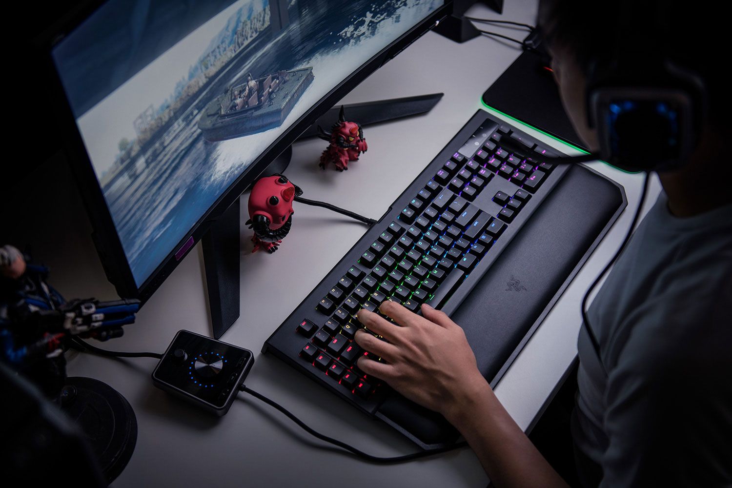 خرید کیبورد ریزر BlackWidow V2 Chroma Orange Switch - Image 4